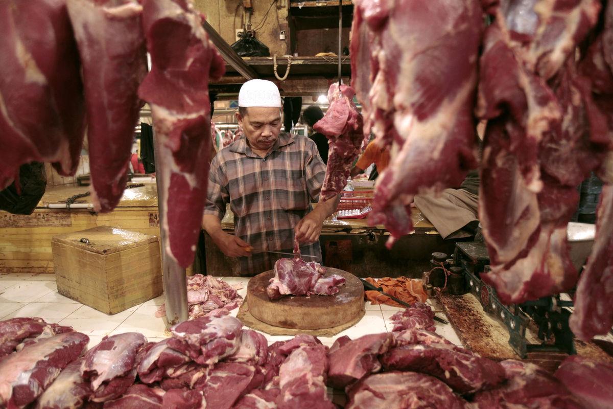 Beef ban if implemented can render 3 lakh people jobless in Valley